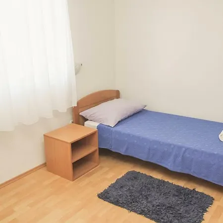 Bartolic Apartment *